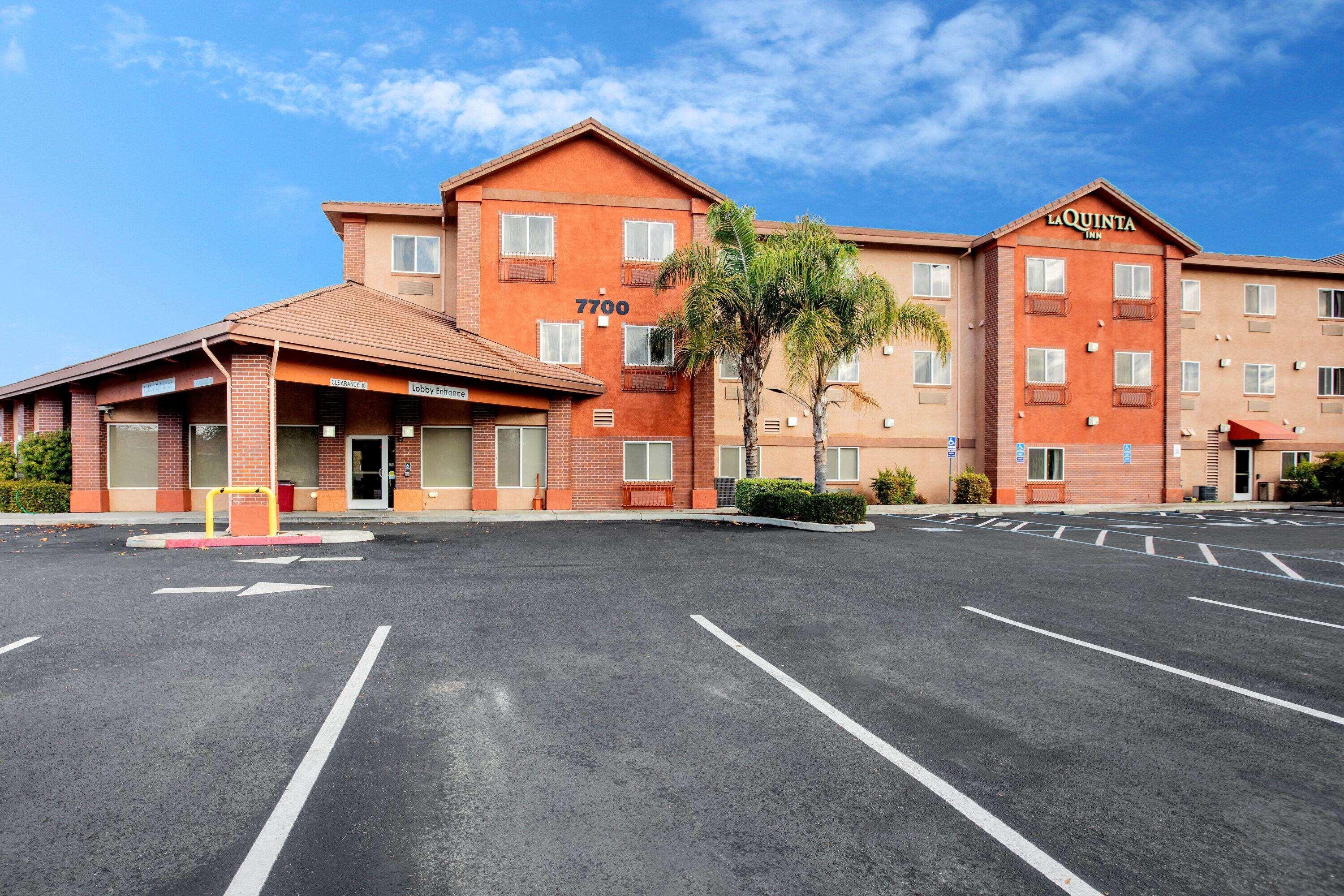 La Quinta By Wyndham Hotel